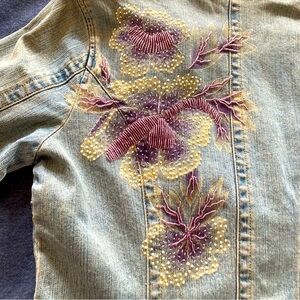 Sale🌼 Z Cavaricci beaded embroidered jean jacket purple flowers vintage stretchy